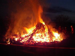 Osterfeuer in Rathenow und Umland