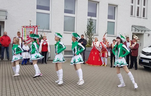 Tanz der grünen Garde