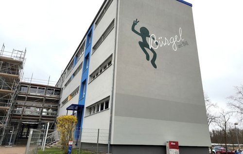Seitenflügel der Gesamtschule „Bruno H. Bürgel“ 