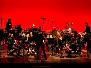 ARXIS ENSEMBLE – Musik der Gegenwart entdecken ARXIS ENSEMBLE – Musik der Gegenwart entdecken