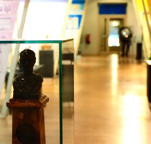 Ab ins Museum! Öffentliche Führung durch die Ständige Ausstellung des Optik Industrie Museums (OIMR)