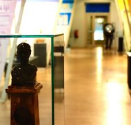 Ab ins Museum! Öffentliche Führung durch die Ständige Ausstellung des Optik Industrie Museums (OIMR)