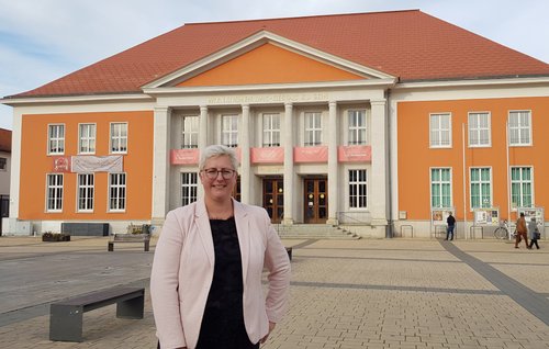 Kathrin Fredrich übernimmt am 01.01.2022 die Geschäftsführung der Kulturzentrum Rathenow GmbH