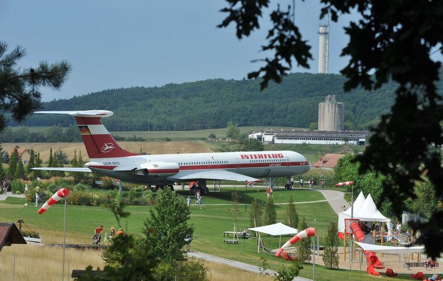 Die IL 62 mit Namen Lady Agnes in Stoelln